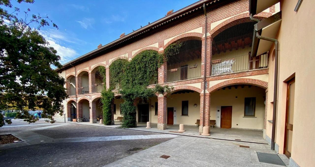 Cascina San Giovanni Aparthotel Arcore Exterior photo